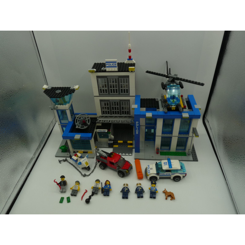 Lego City 60047 : commissariat police